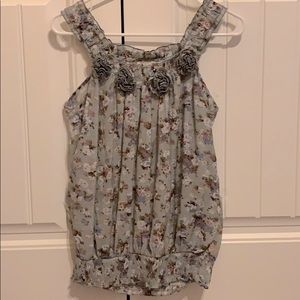 Cute floral detailed tank top